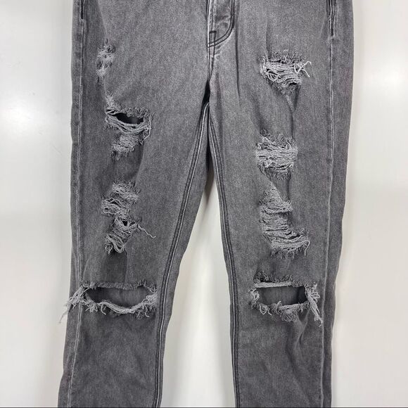 American Eagle Outfitters Destroyed Vintage Hi Rise Loose Fit Jeans Grey Size 6 - Picture 4 of 10